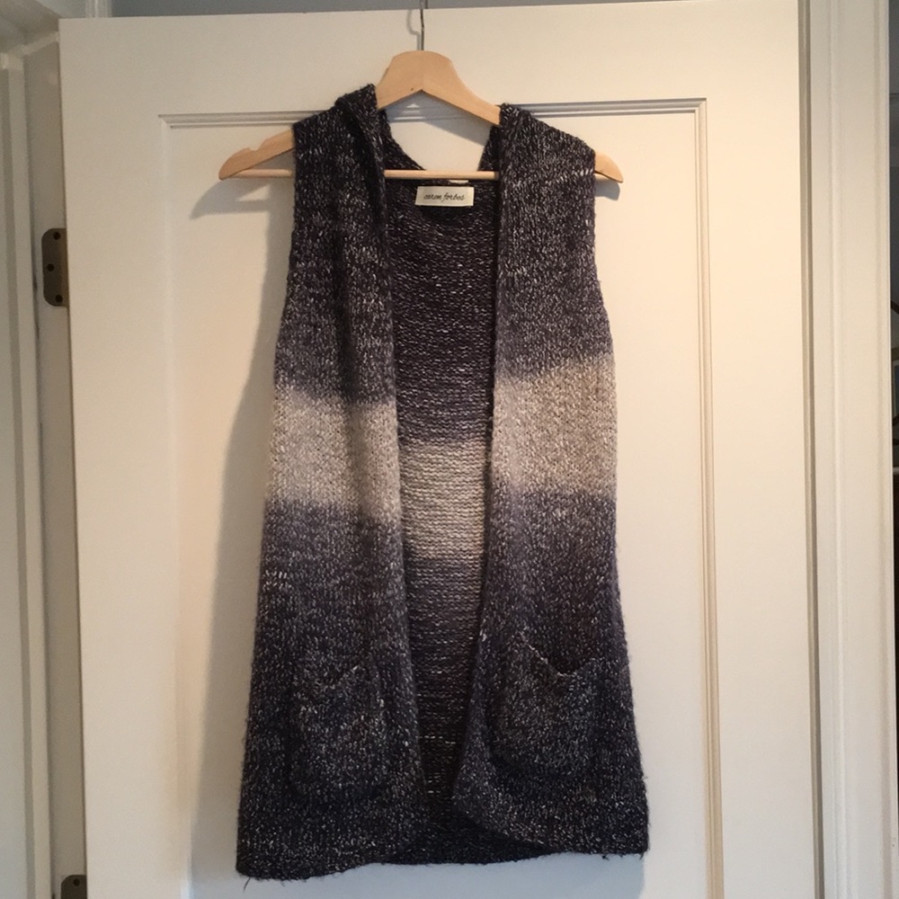 Caren Forbes Boutique Cardi Vest